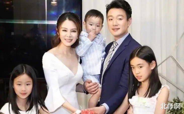 佟大为|佟大为大女儿近照，外貌像极王祖贤，被评为最漂亮星二代