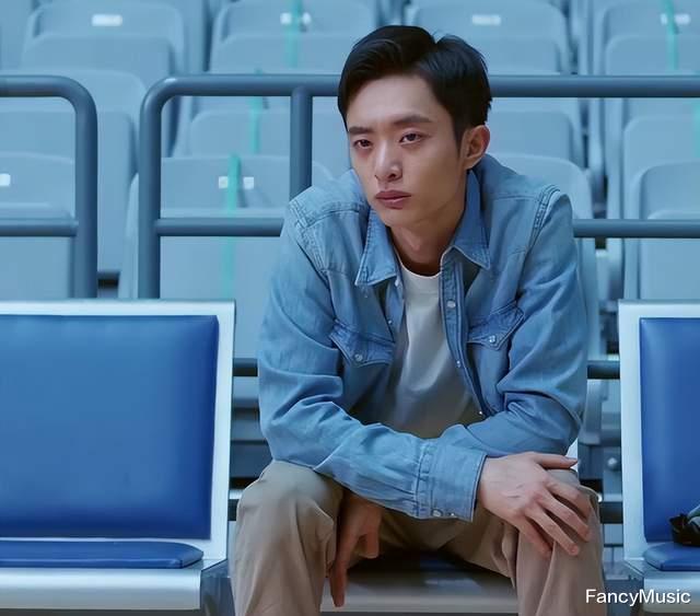 白宇|冲着闫妮田雨追的剧,被演员白宇帆圈粉,让多少“鲜肉”羞红脸