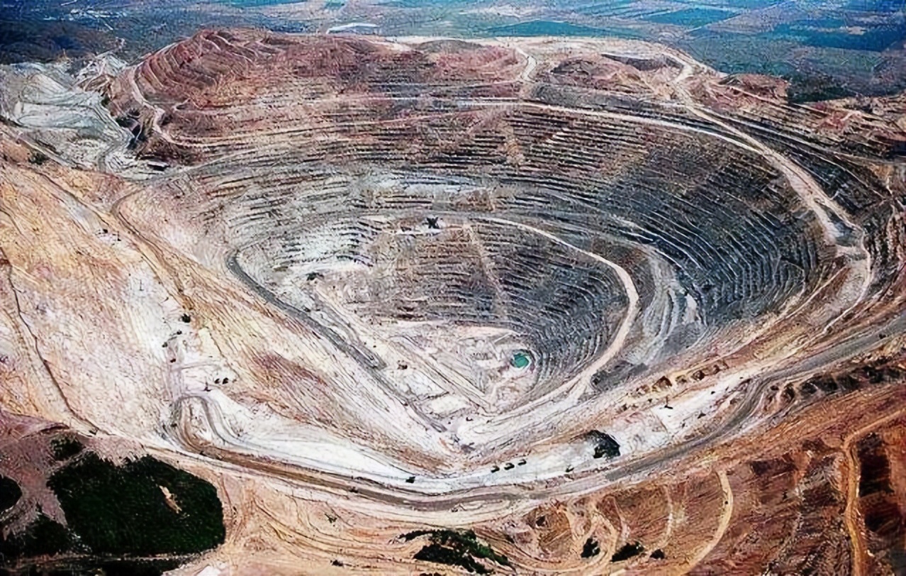 航空发动机|中国意外发现176吨铼矿，可帮助研发航空发动机，美国计划落空！