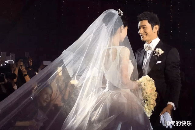 黄晓明|黄晓明杨颖世纪婚礼有多豪？4个保险柜收钱，不但没亏还赚5000万