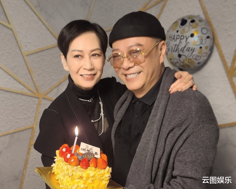 邓萃雯|前TVB当家小生花旦聚会!邓萃雯单身欧阳震华丁克,仅吴启华有娃