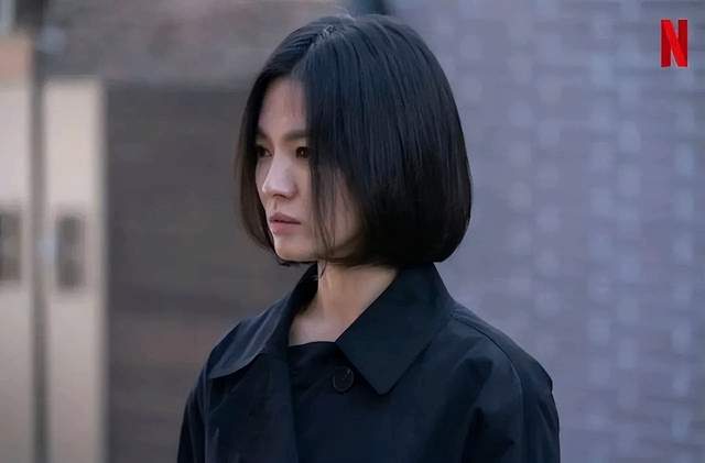 宋仲基|宋仲基发文宣布再婚，外籍妻子已怀有身孕，女方疑似是他的法语老师