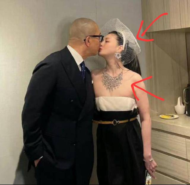 汪小菲|汪小菲晒大S购物记录，离婚后女方狠刷信用卡，再婚头纱男方买单