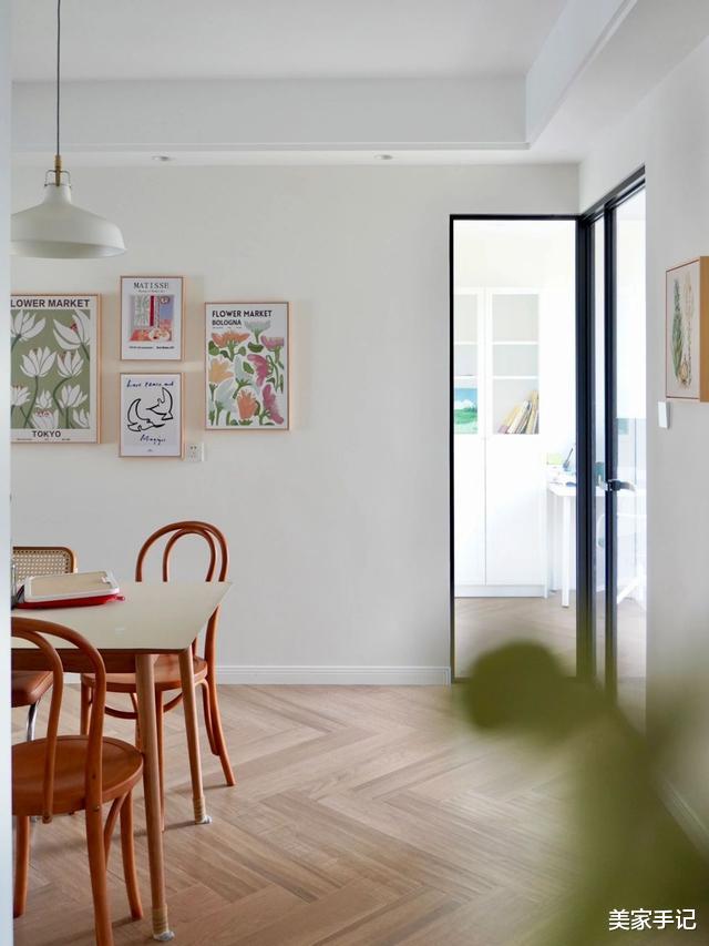 她家115㎡的房子一入户就把我迷住,全屋干净整洁到令人羡慕,超美