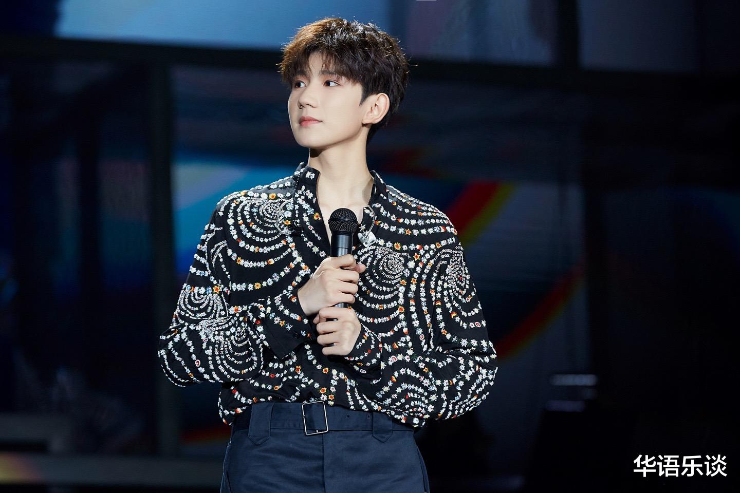 易烊千玺|王源和易烊千玺号召粉丝支持王俊凯新电影，粉丝的反应却一言难尽