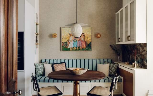 爱上梦寐以求的复古公寓，经典家具艺术壁纸，每个房间都很想拥有