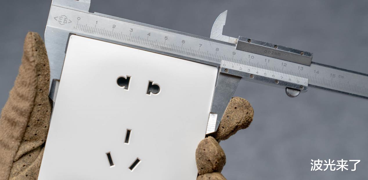 恭喜你,在装修前看到了这篇开关插座大比拼,五款一线品牌哪家强