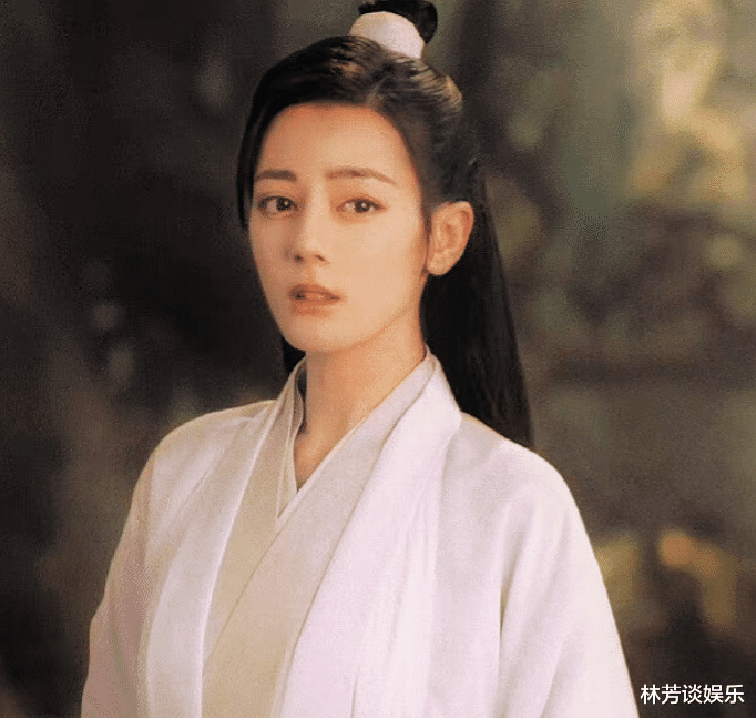 王鹤润|演了《知否》华兰,今给成毅做配角,我差点没认出王鹤润!