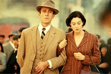 莫妮卡·贝鲁奇|《西西里的美丽传说》：从莫妮卡·贝鲁奇那里学到的10个时尚技巧。