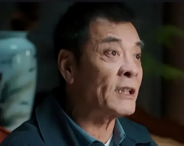 何晴|何晴：给了刘威青春，给了许亚军孩子，为何转身嫁给大9岁的廖京生