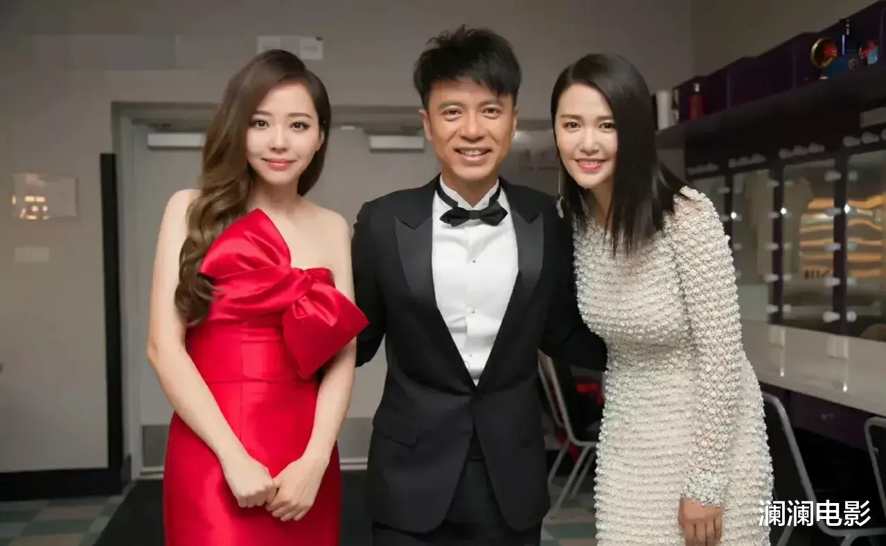 张靓颖|离婚后张靓颖越来越放得开，现在又出彩了！