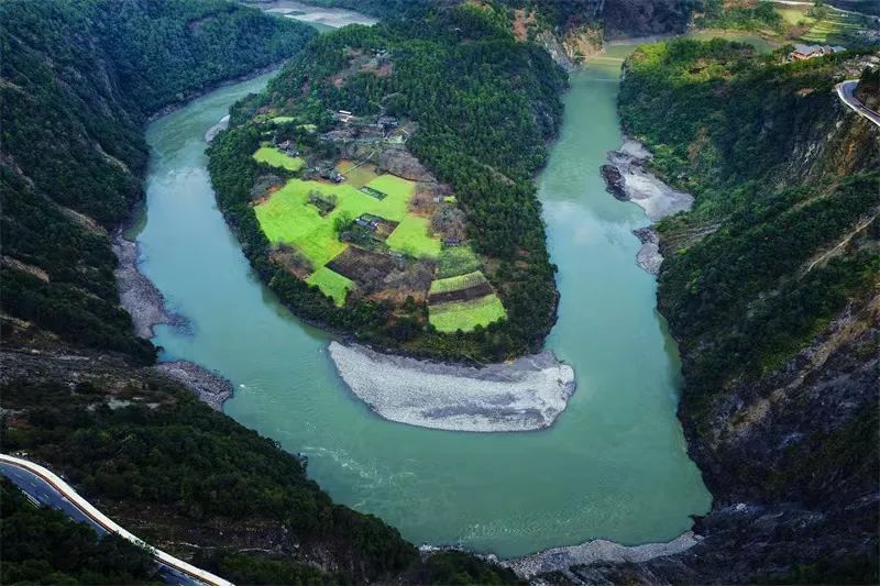 怒江|乐享云南 | 美景·怒江第一湾