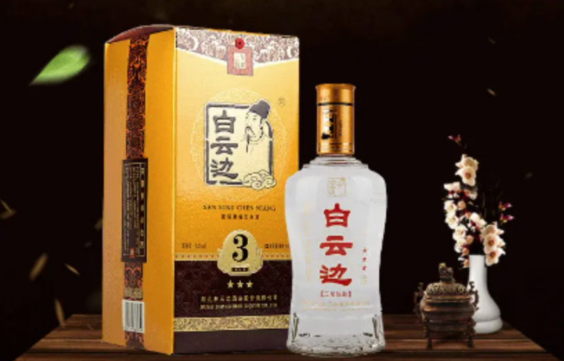 酒圈“怪象”，普通人追捧高端名酒，行家却偏爱这4款“便宜酒”