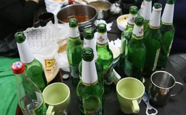 案例:寡妇丧夫6年竟怀孕,2男子争相负责,因生出小黑孩酿悲剧