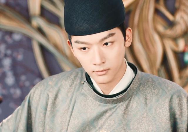 杨紫|《长相思》网传杨紫出演，还有张晚意和邓为，建议补拍青簪行更好