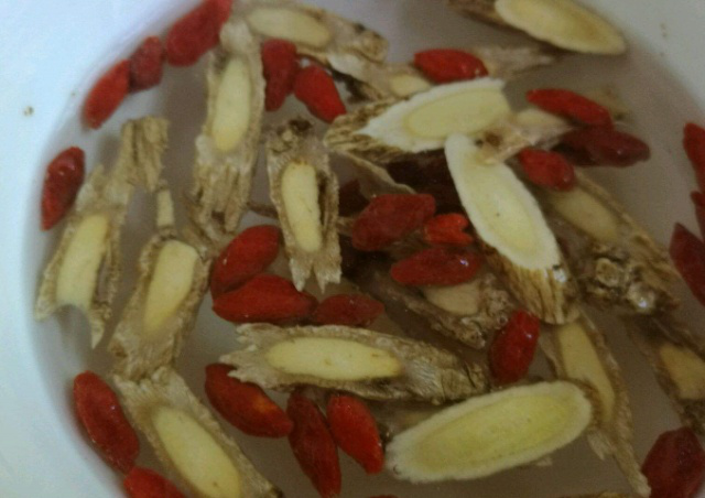 黄芪|黄芪是个“活血宝”？中医表示：喝对了才补血，很多人不清楚