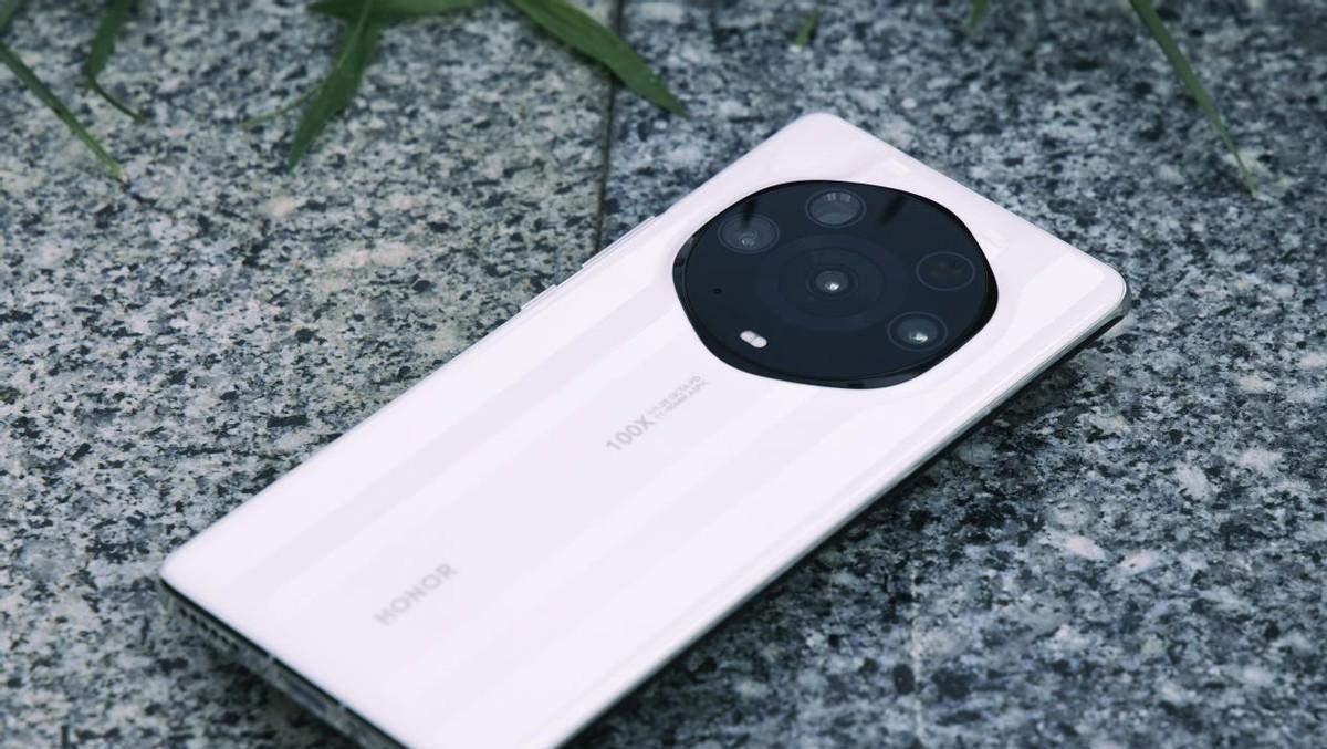 Google|用陶瓷打造的手机：12G+512G又降1330元，100倍变焦很有吸引力