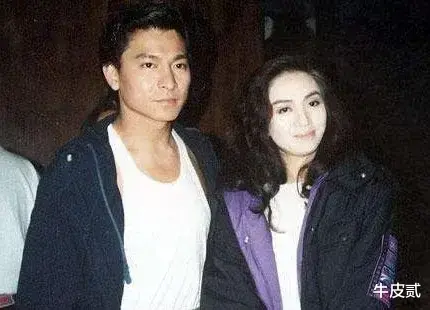 刘德华|刘德华的拖把，李明启的烂背包，扯下了多少富豪明星的“遮羞布”