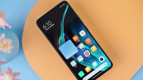 苹果|小米13和红米K60 Pro售价相差700元，究竟差了些什么？该买谁？