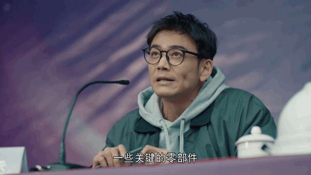 侯勇|仅播二集,拿下全国收视第二,侯勇一出手,就给央视带来王炸