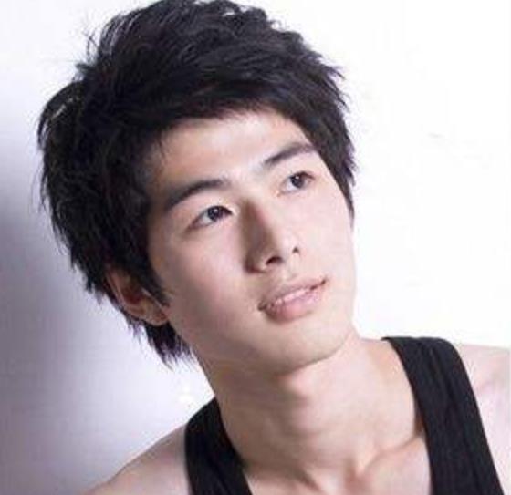 熊黛林|颜值变化大的明星，熊黛林削腮帮子，谢楠的脸从扁平变立体