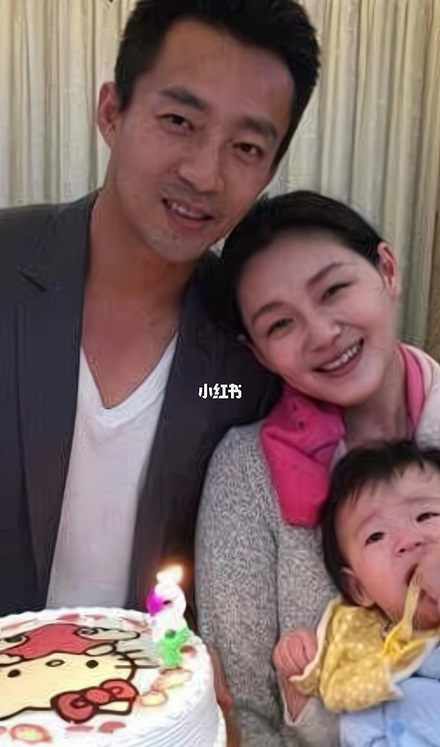 大S|口无遮拦的小S,节目里谈大S和具俊晔的恋爱故事,被汪小菲怒怼