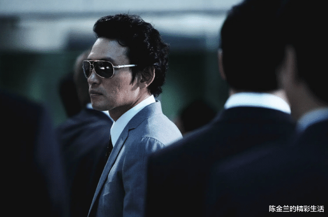 周梅森|犯罪类影片《新世界》，警察与黑帮的对峙，题材与《无间道》相似
