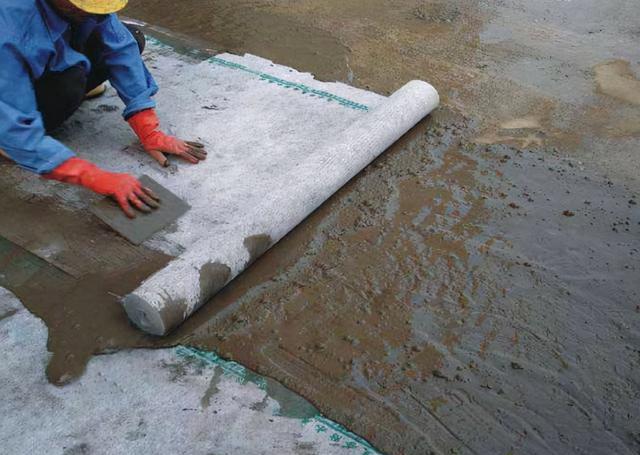 装修用防水布好还是防水涂料好？5点告诉你答案，但要注意3个位置