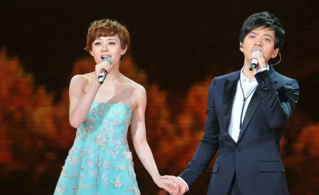 李健|撒贝宁提问太犀利，问李健孙俪的唱功如何，没想到李健的回答绝了