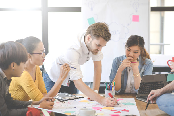 |成为“铁饭碗”的四个要求，具有坚守的情商。