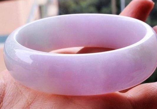 翡翠|在购买翡翠之前,一定要先调查了解一下,这样才比较合理