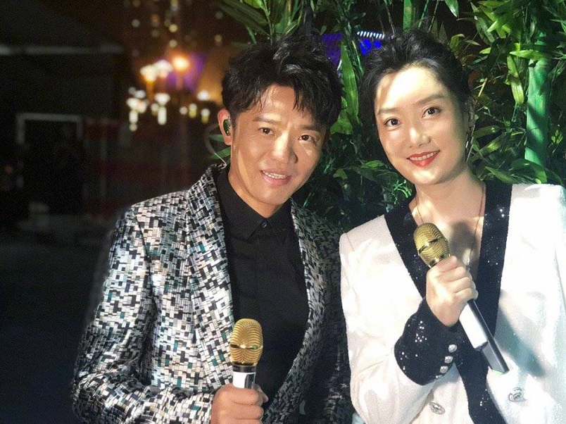 凤凰传奇|星光大道的传奇,开创了一种音乐风格,组合并未解散