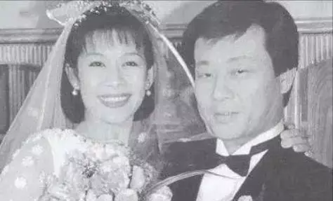 寇世勋|寇世勋：为了养活两老婆，68岁还不敢退休，风光背后有艰辛