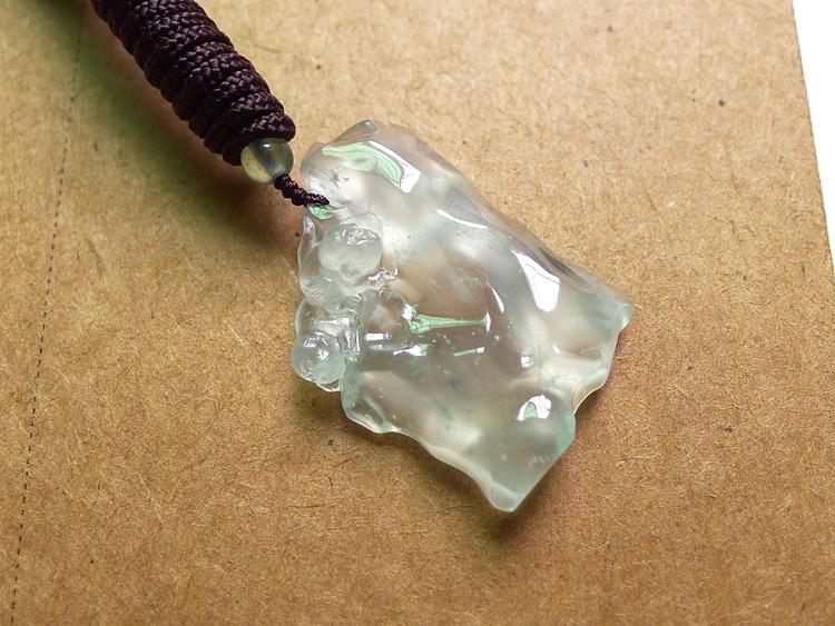 琥珀蜜蜡|聪慧敏捷的猴子,深受人们的喜爱,翡翠猴子有哪些寓意