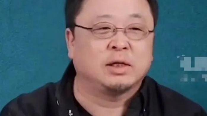 华为|马斯克：建1000枚星舰送人去火星；世界首例！3D打印的耳朵移植成功丨科技周报