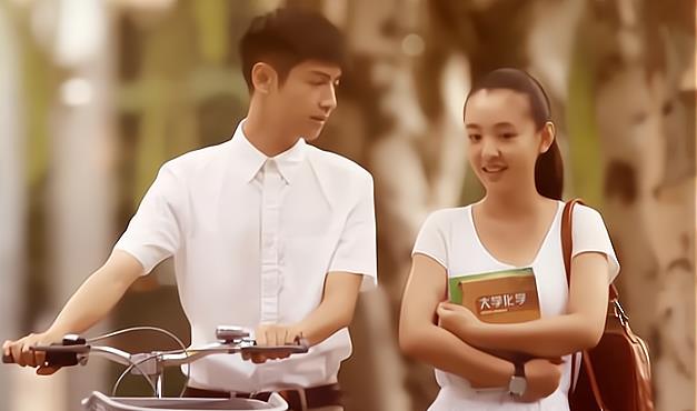 钟汉良|钟汉良新剧终于来了，央八上星播出，看清配角后，又是一部黑马剧