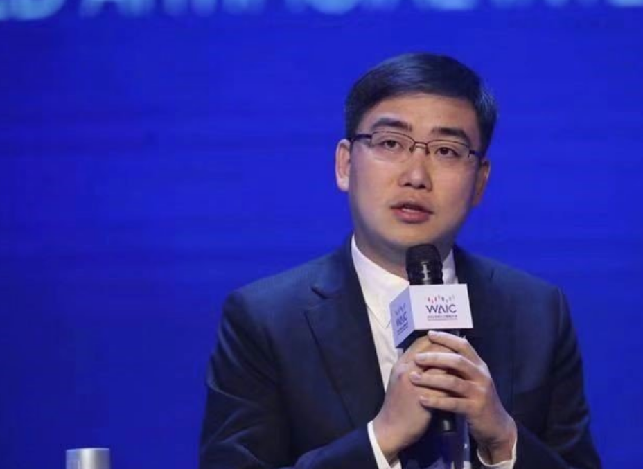 京东|人民日报预言成真？滴滴的麻烦仍在继续，程维该好好反思了