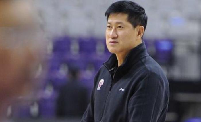 李晓勇|曾经的CBA第一后卫，退役后安置体育局的李晓勇级别年薪如何？