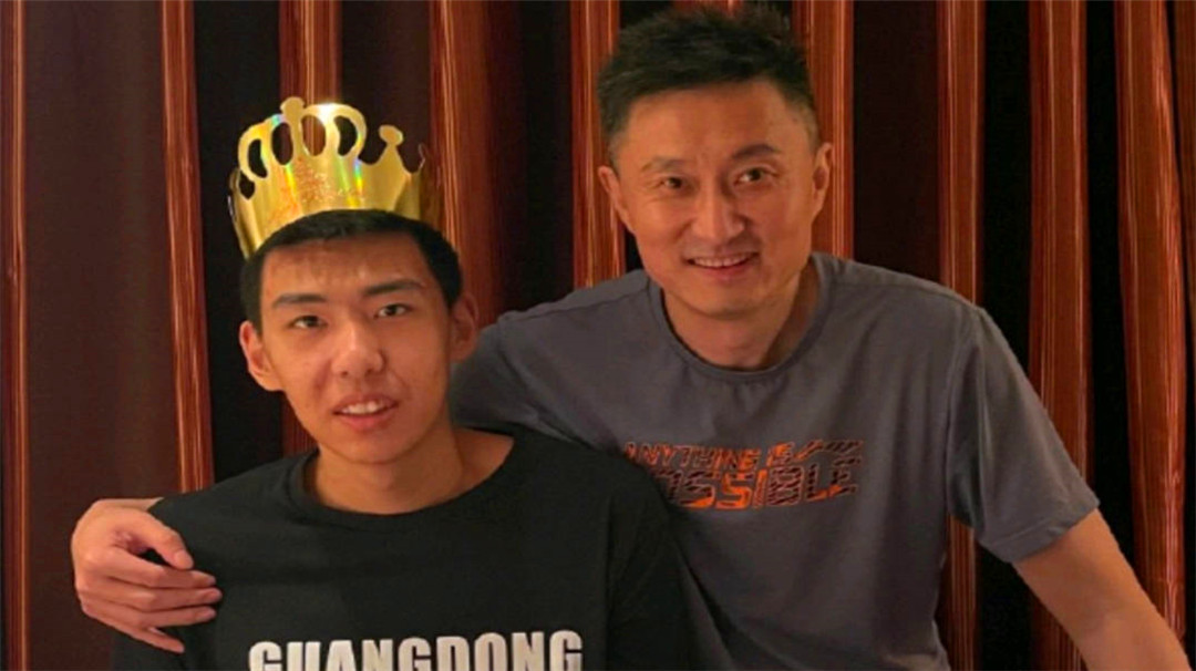 广东男篮|接近官宣！朱芳雨精准出击：恭喜宏远队签下2.13米大中锋