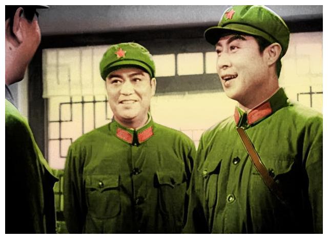 军人|醒醒吧！拜托某些人就别演中国军人了，这8位演员扮起来才像军人