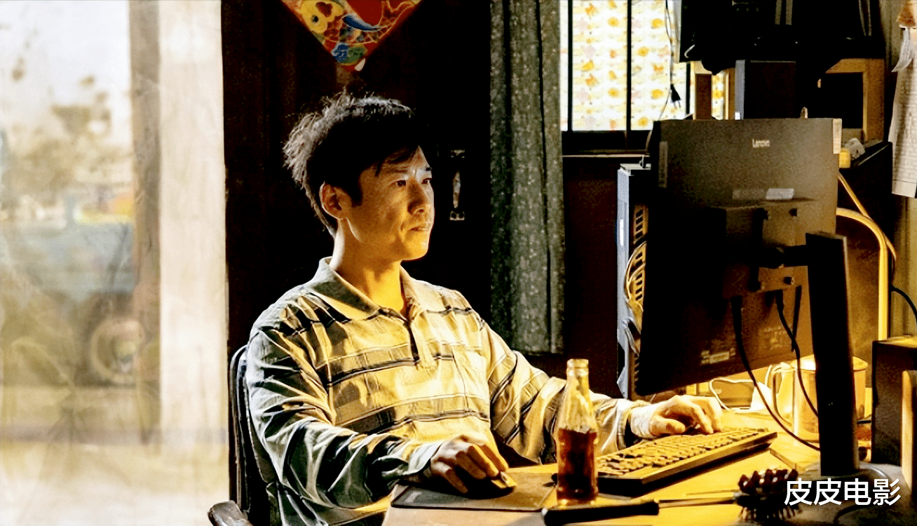 赵丽颖|赵丽颖插兜，雷佳音不下跪，细扒2022“十佳表演”名场面，真牛