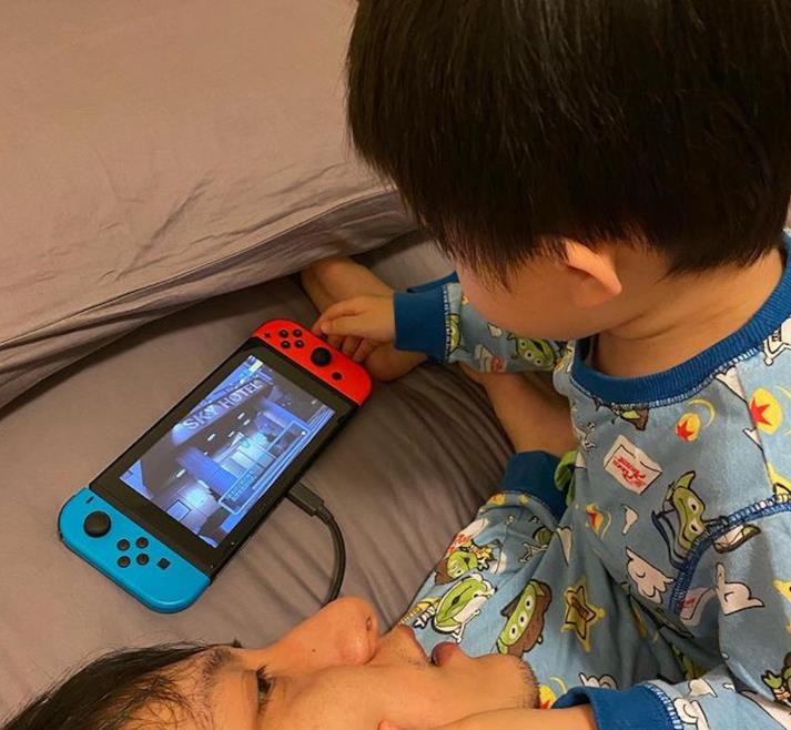 景甜|“自认是渣男”港星近况曝光!再婚娶内地太太,化身好老公好爸爸