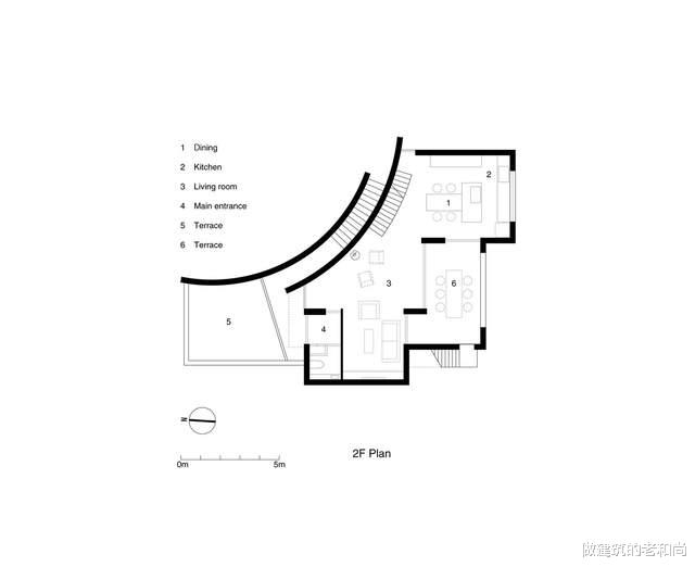 清水混凝土构筑的日本住宅:与场地形状相对应的空间设计