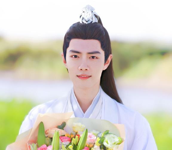 武侠|《玉骨遥》热度破13亿，作者8.4高分武侠作将拍，网友：房子塌了