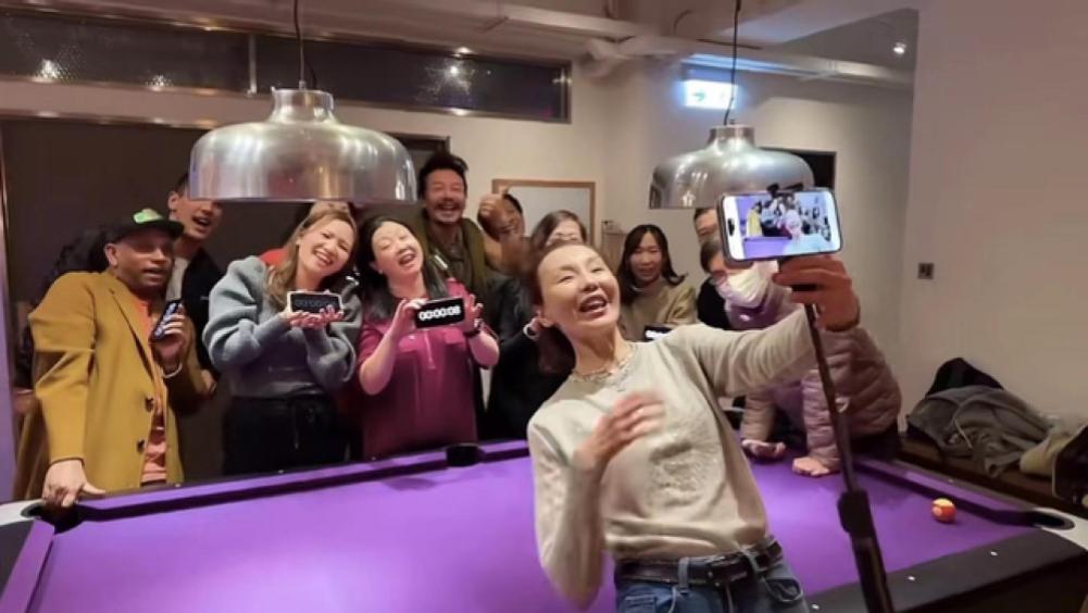 张曼玉|张曼玉宣布入驻某平台，“失踪多年”终于现身了，短短几天就吸粉57万