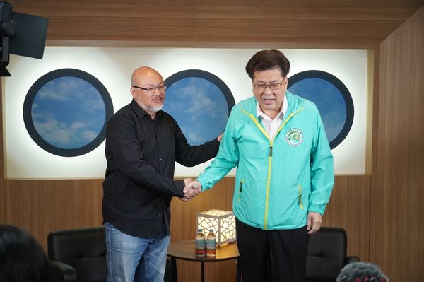 刘诗诗|42岁女星两度流产再拼子!大12岁老公心疼曝过程:打针到脸都变形