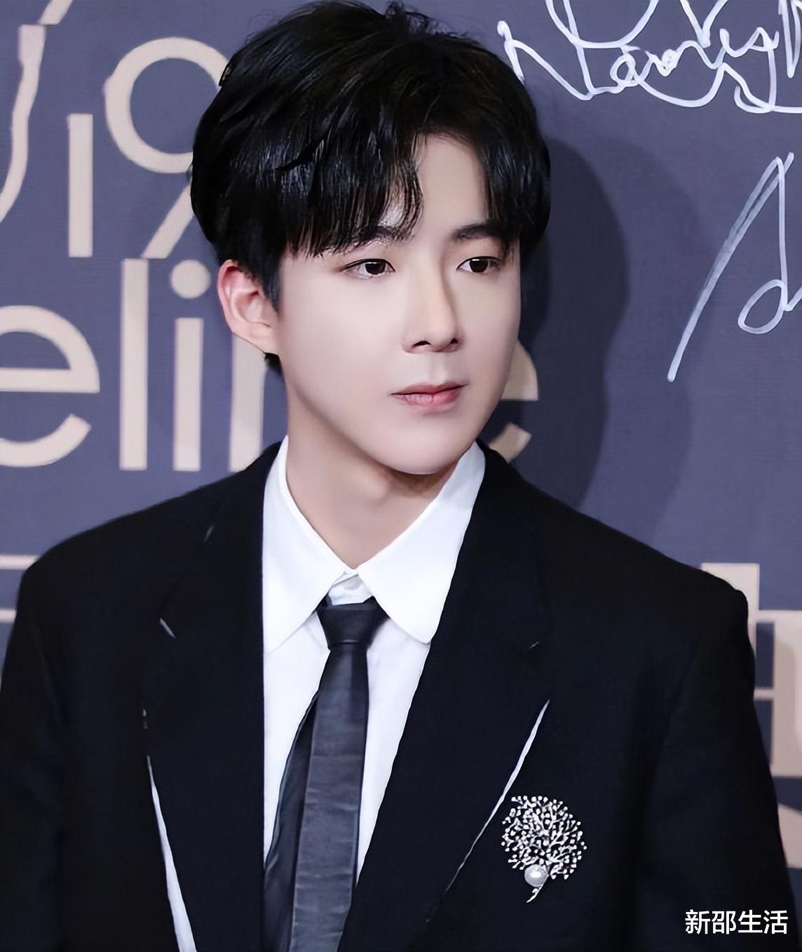 |成功变成明星的6位网红，有人是淘宝女模有人书模，发展各不一样