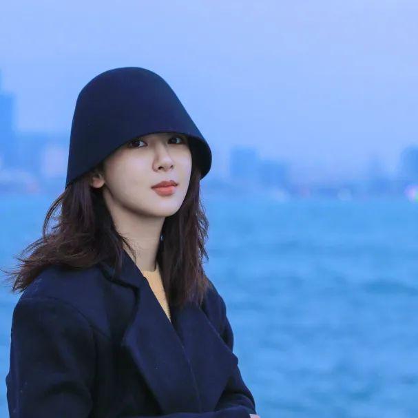 明星素颜 素颜和解?不如摆脱所谓强权定义的“美”