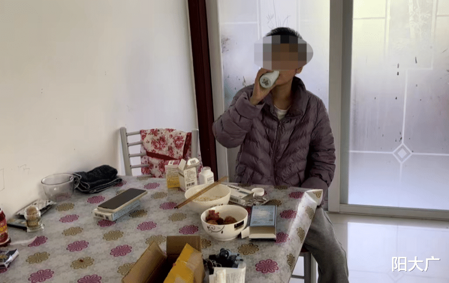 百草枯女孩劫后余生:每天药费超千元,姐夫一家至今未道歉