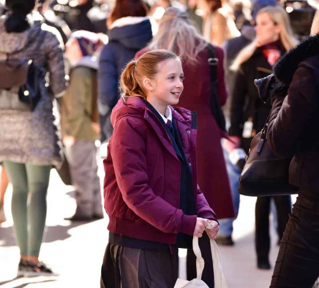 汤姆·克鲁斯|阿汤哥女儿16岁了！曾经萌化网友的她，如今被曝与父亲10年未见？